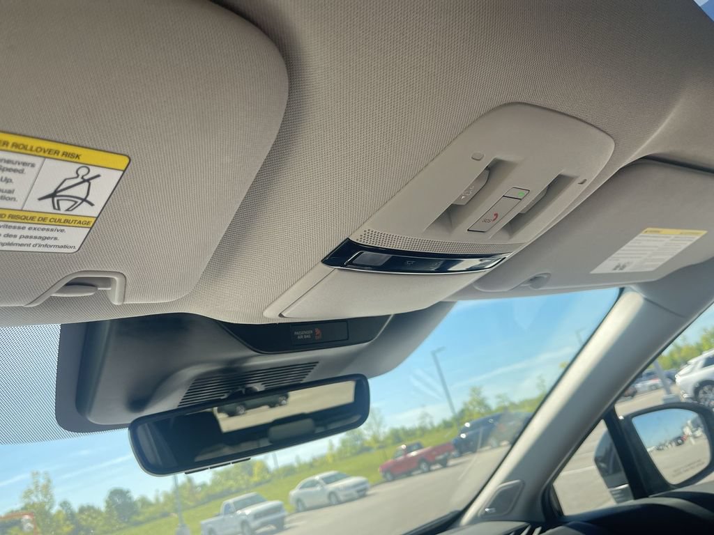 2025 Nissan Murano Platinum - Photo 31