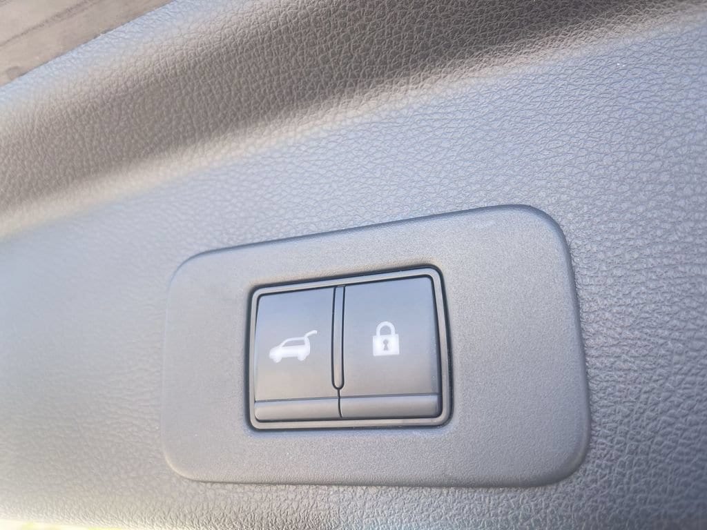 2025 Nissan Murano Platinum - Photo 16