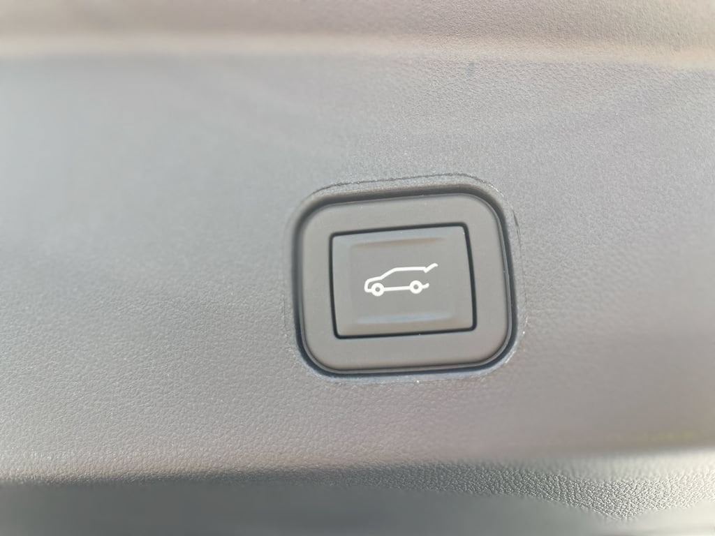 2026 Cadillac LYRIQ Premium Sport - Photo 16