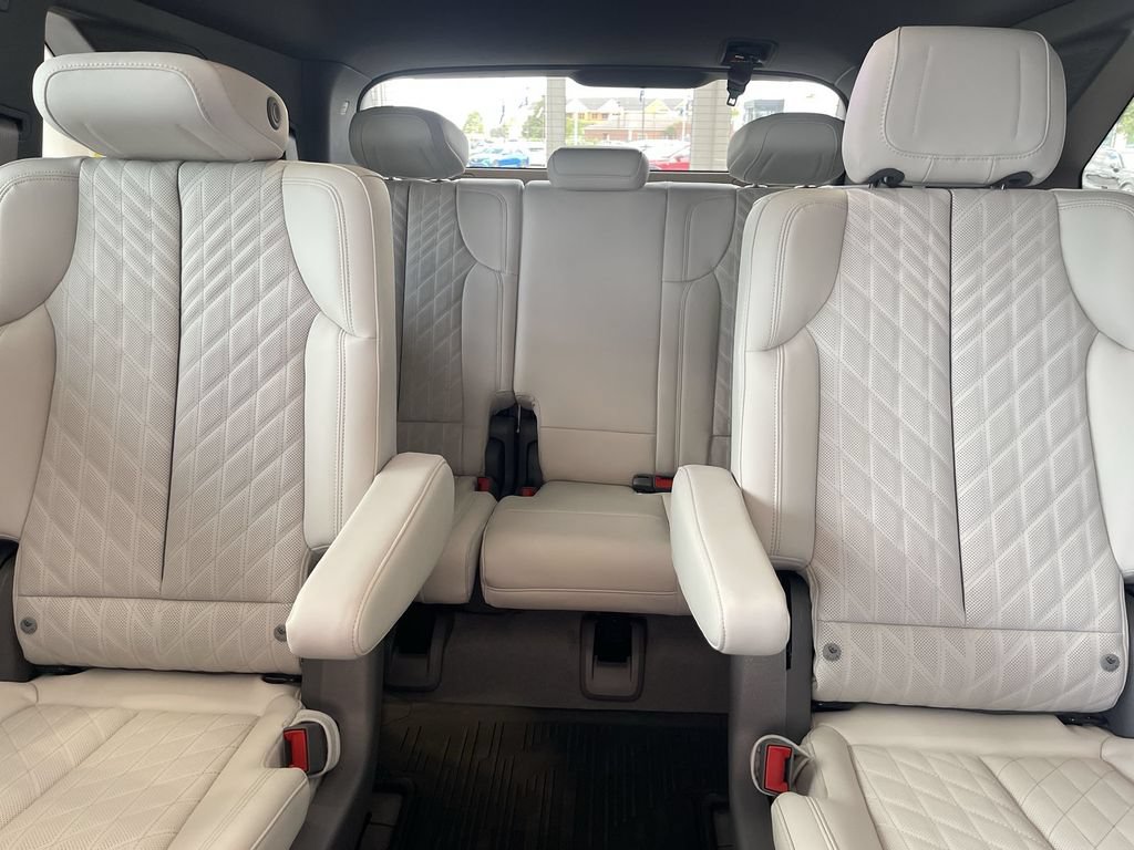2026 Cadillac Escalade IQ Luxury - Photo 35