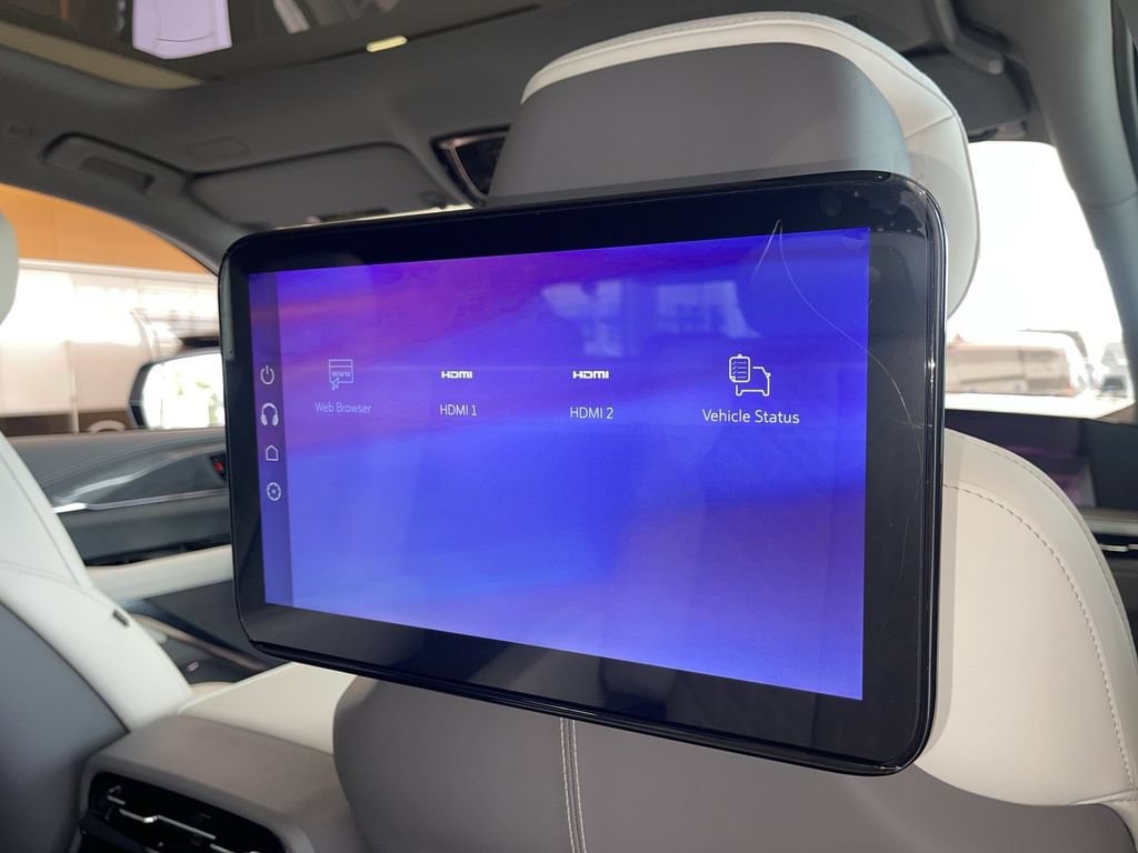 2026 Cadillac Escalade IQ Luxury - Photo 44