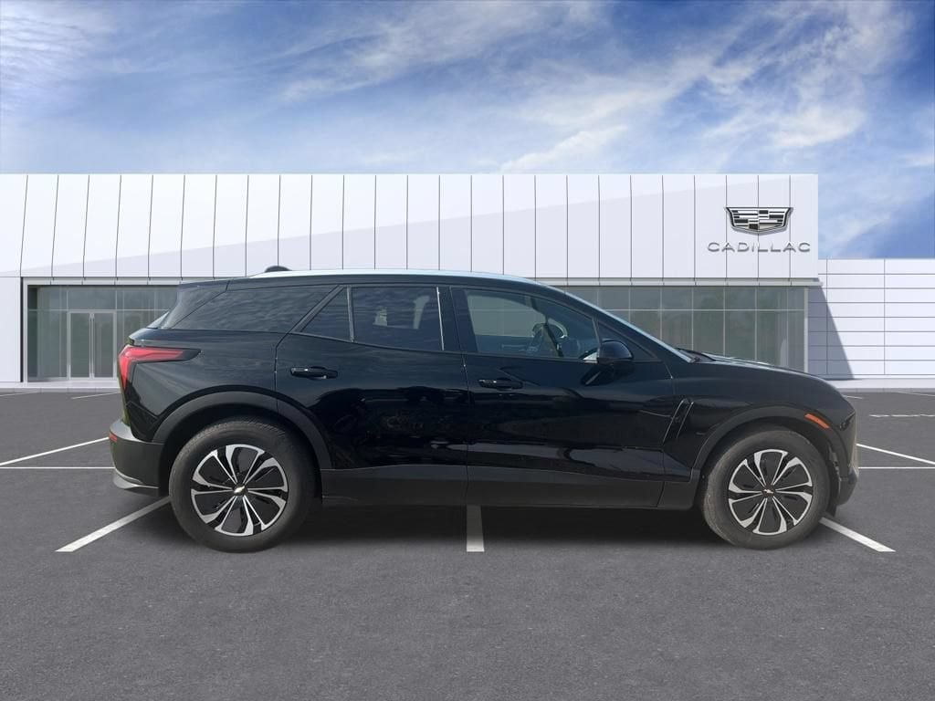 Used 2024 Chevrolet Blazer EV LT with VIN 3GNKDBRJ7RS218177 for sale in Fishers, IN