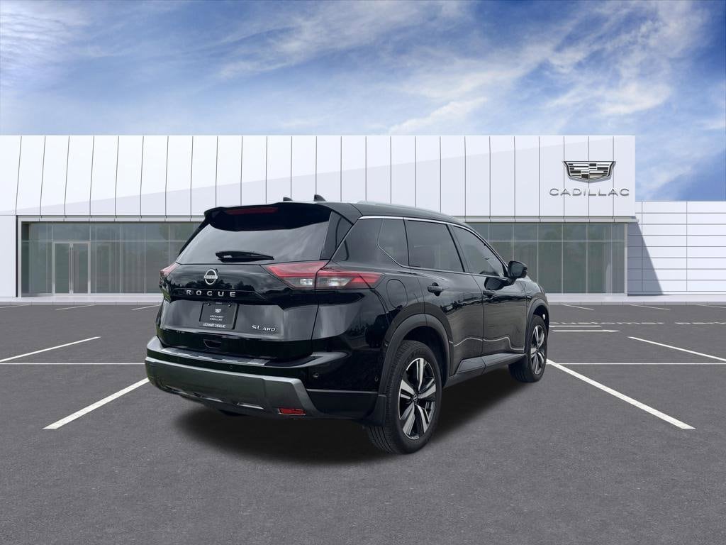 Used 2025 Nissan Rogue SL