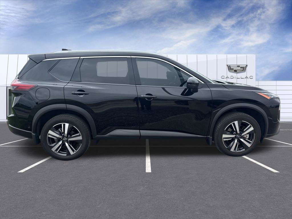 Used 2025 Nissan Rogue SL
