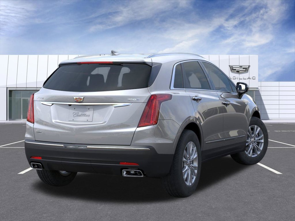 New 2026 CADILLAC XT5 Luxury SUV