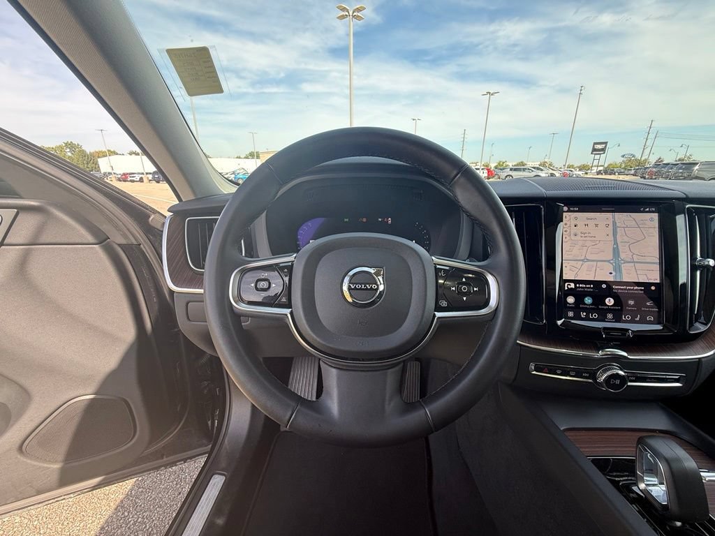 2024 Volvo XC60 Plus - Photo 19