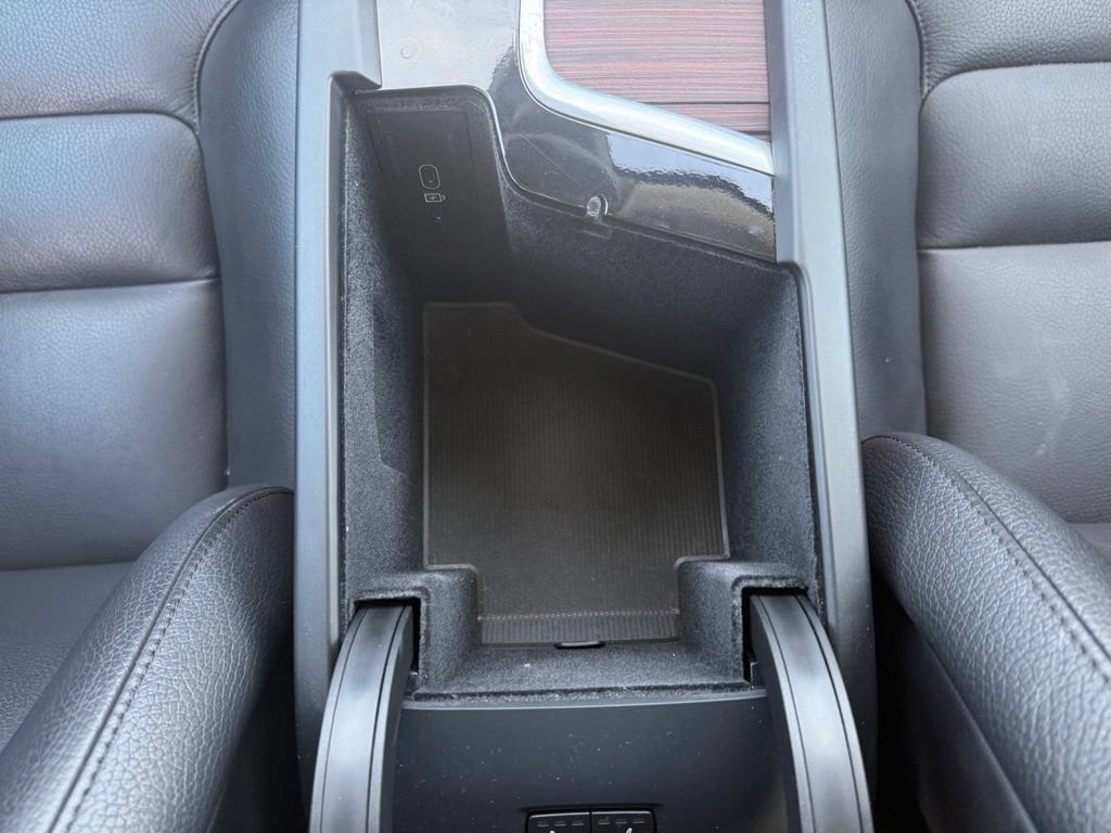 2024 Volvo XC60 Plus - Photo 27