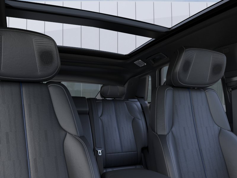 2027 Cadillac LYRIQ Premium Luxury - Photo 24