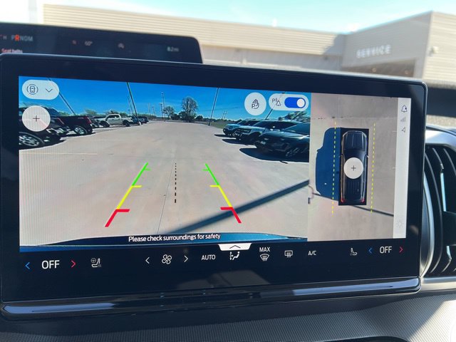 2026 Ford Expedition Active - Photo 17