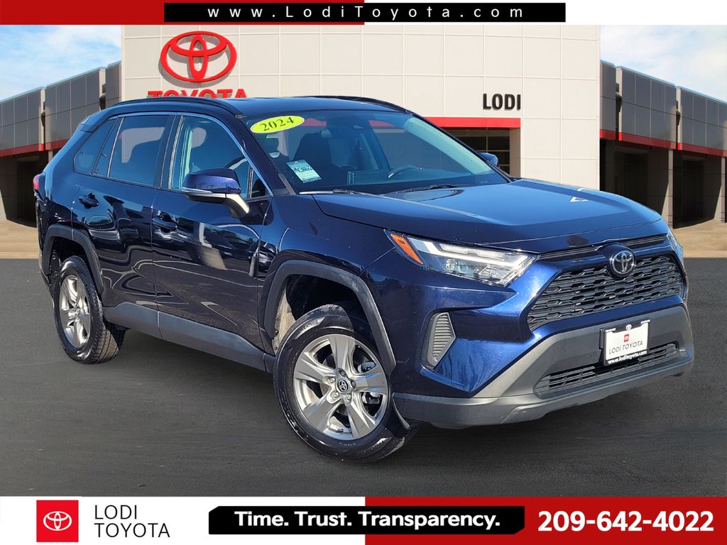 2024 Toyota RAV4 XLE