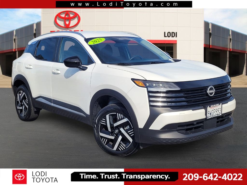 2026 Nissan KICKS SV