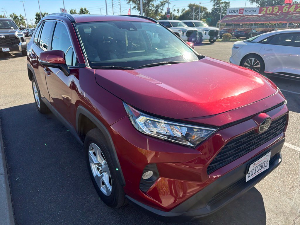 2021 Toyota RAV4 XLE
