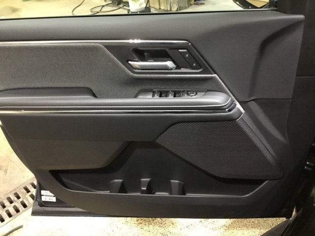 2026 GMC Sierra EV Elevation - Photo 41