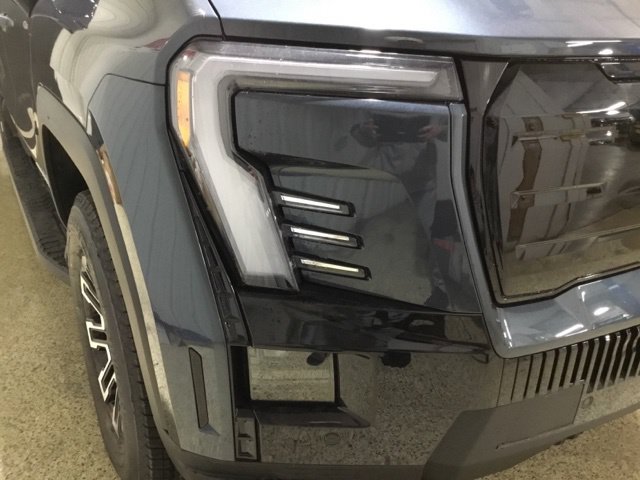 2026 GMC Sierra EV Elevation - Photo 27