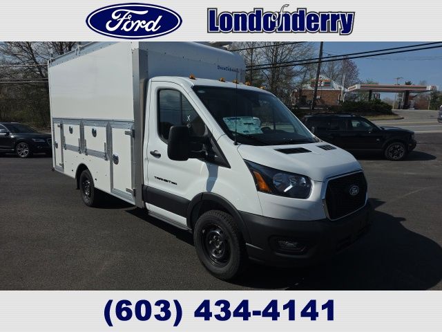 2026 Ford Transit Cutaway Base