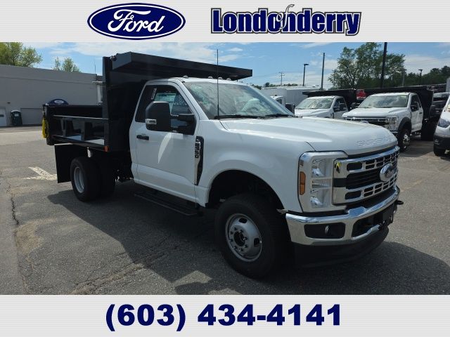 2026 Ford F-350 Super Duty Chassis Cab