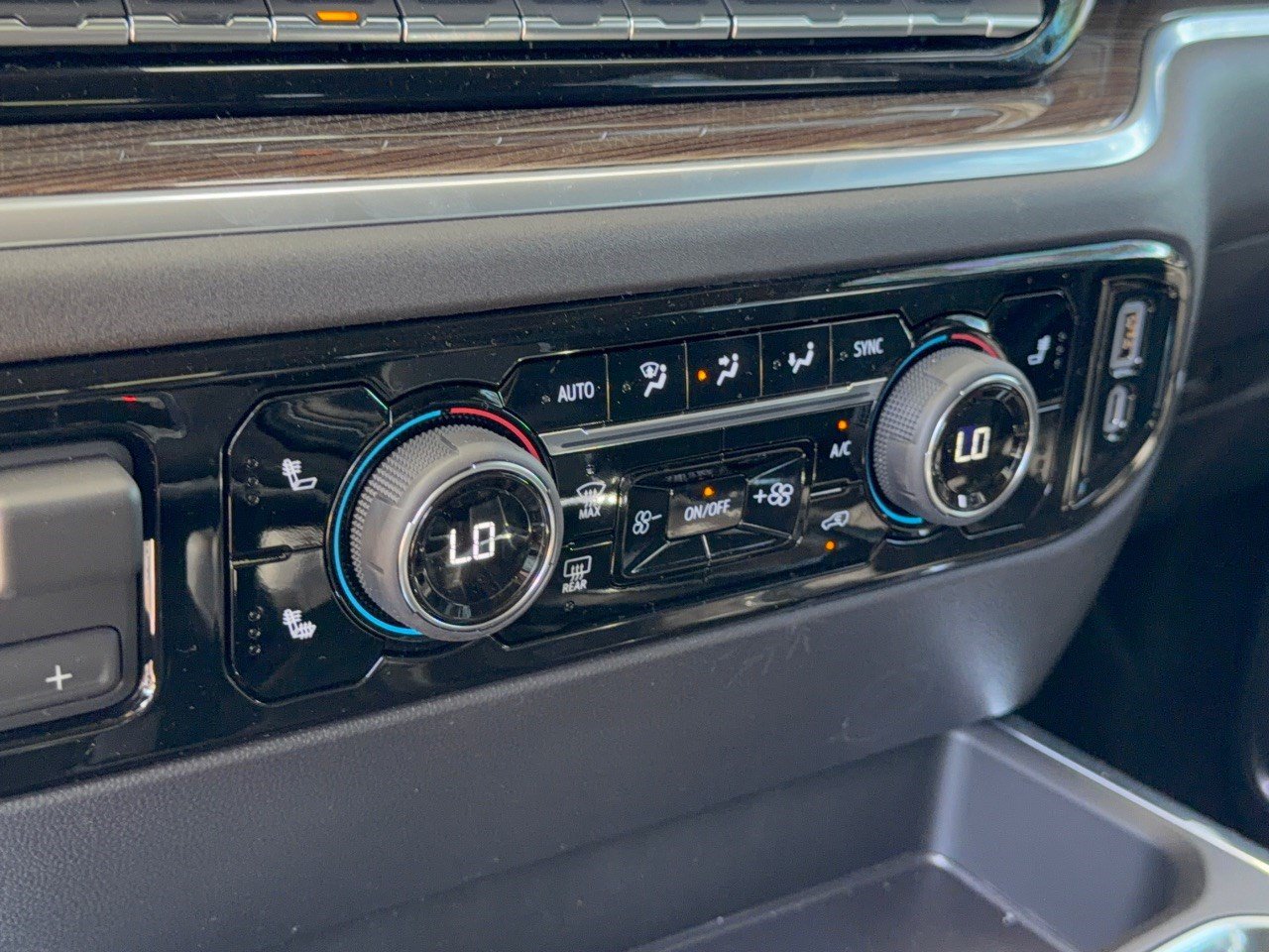 2026 Chevrolet Silverado 1500 LT - Photo 22