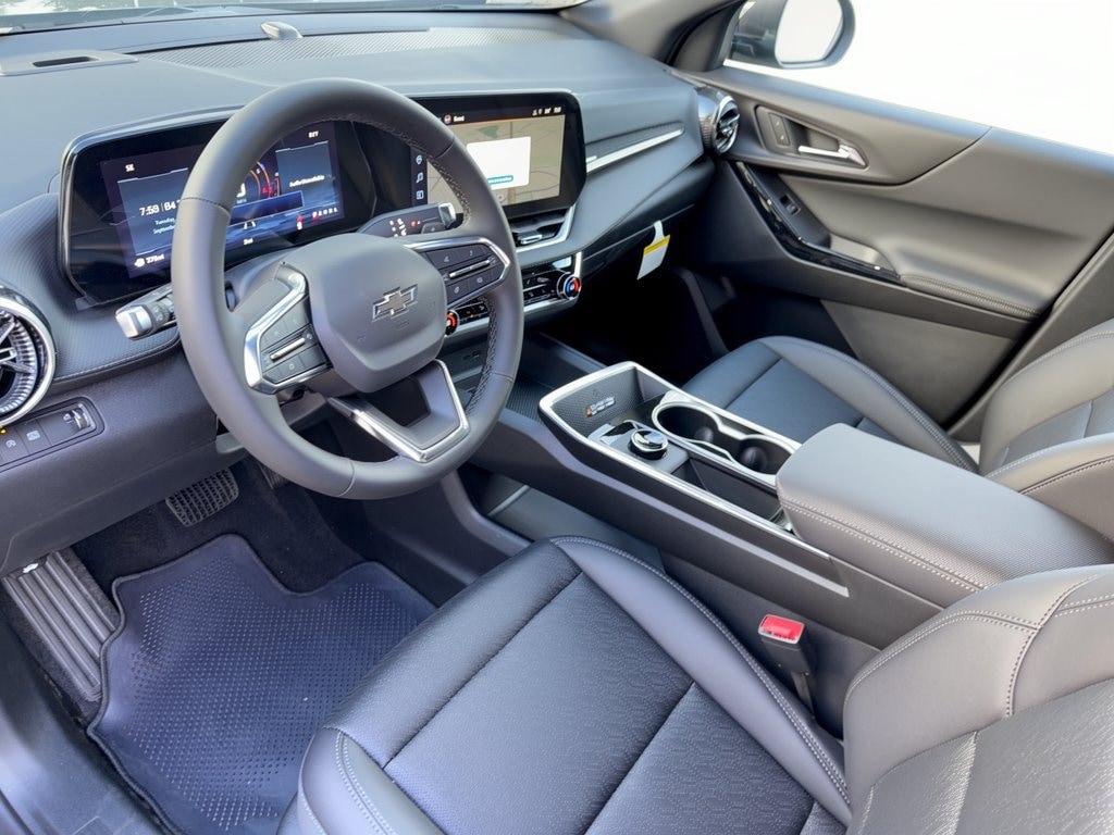 Used 2027 Chevrolet Equinox LT SUV