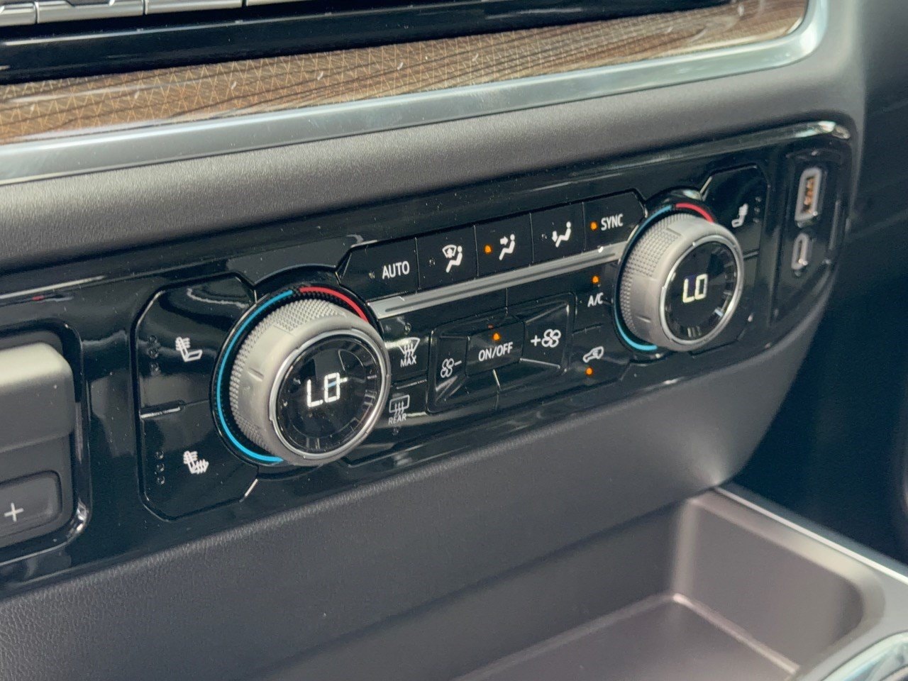 2026 Chevrolet Silverado 1500 LT - Photo 22
