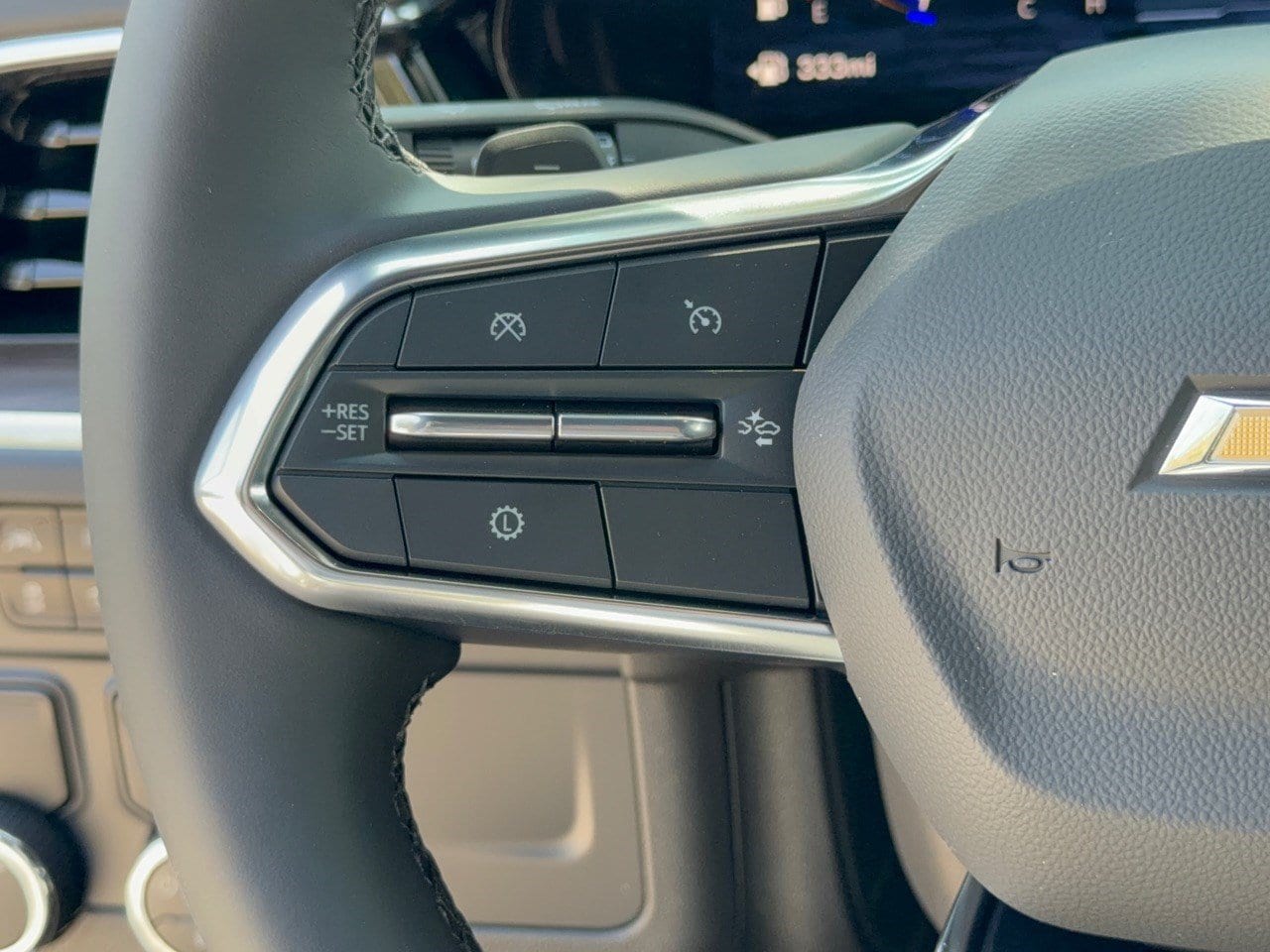 2026 Chevrolet Tahoe LT - Photo 18