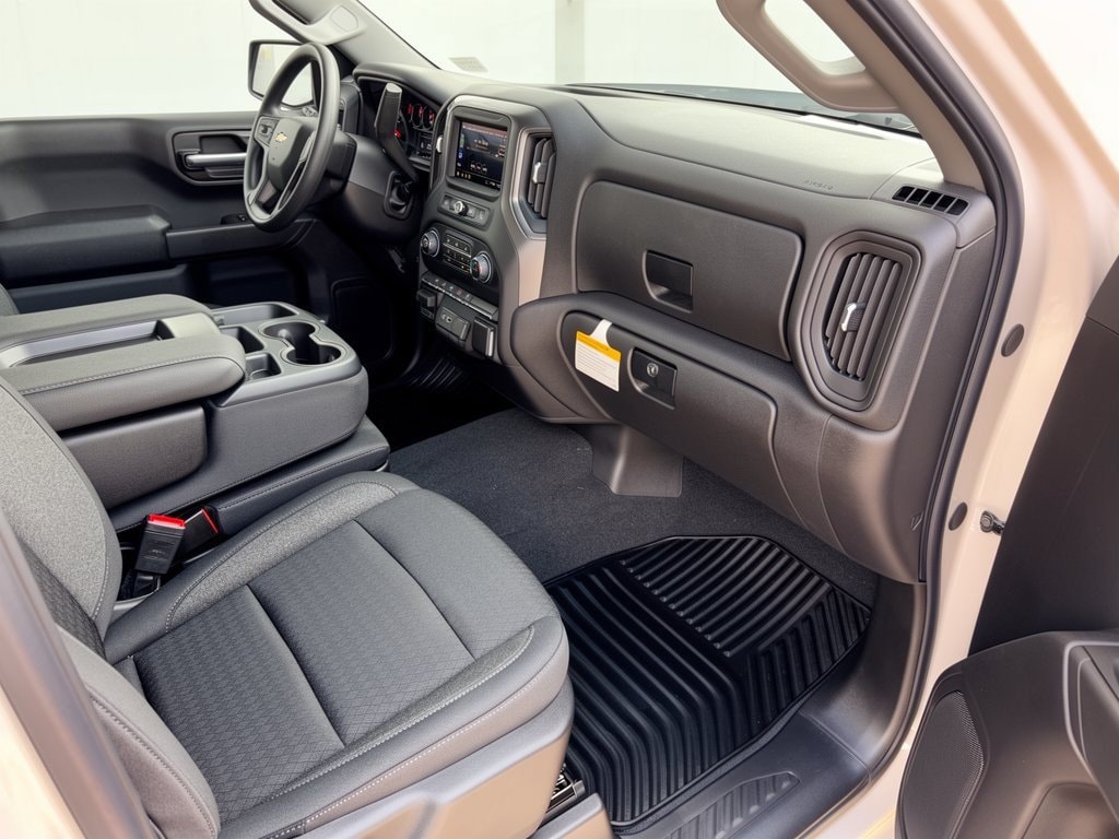 2026 Chevrolet Silverado 1500 Custom - Photo 30