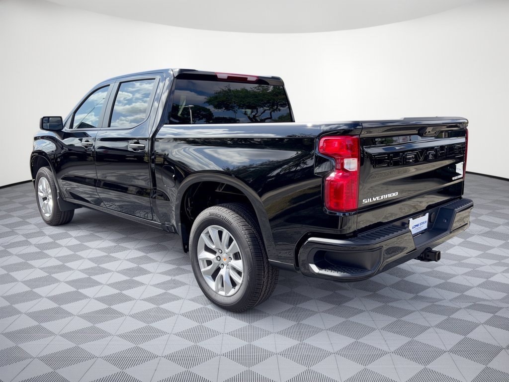 New 2026 Chevrolet Silverado 1500 Custom Truck
