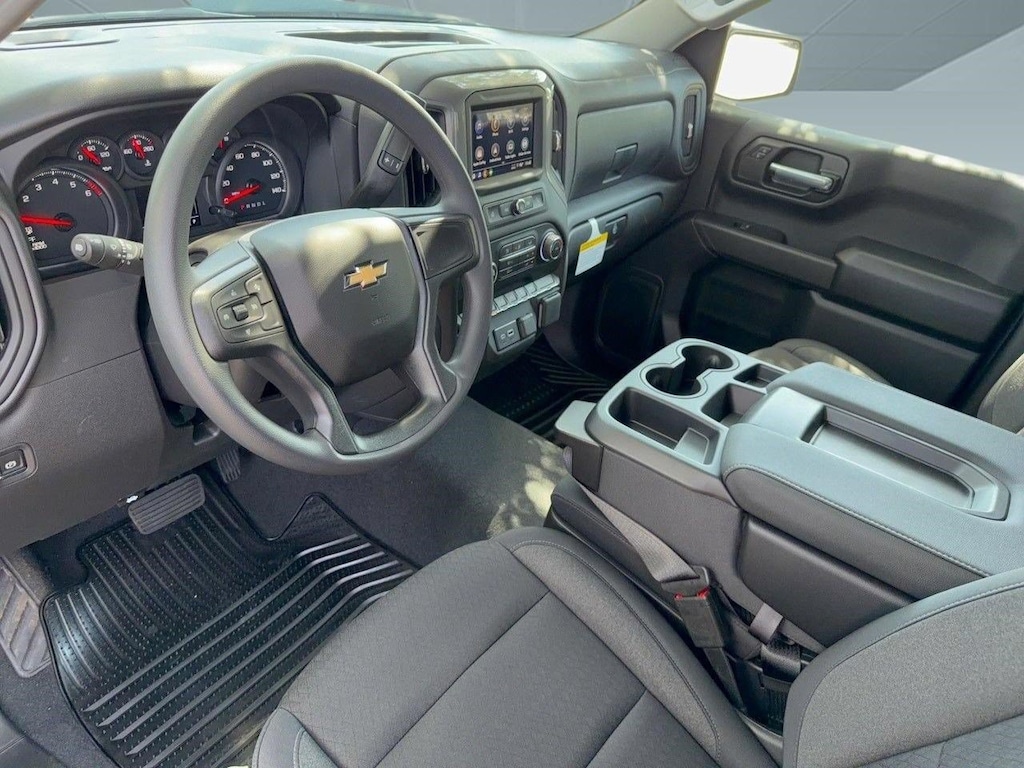 New 2026 Chevrolet Silverado 1500 Custom Truck