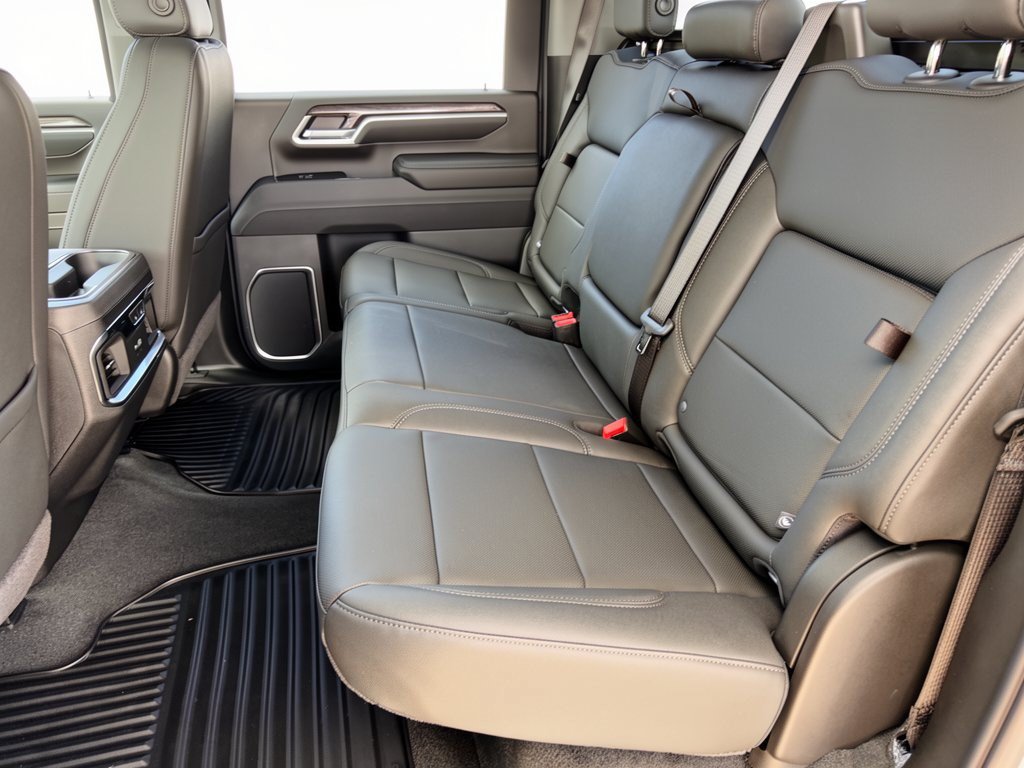 2026 Chevrolet Silverado 2500 HD LTZ - Photo 25