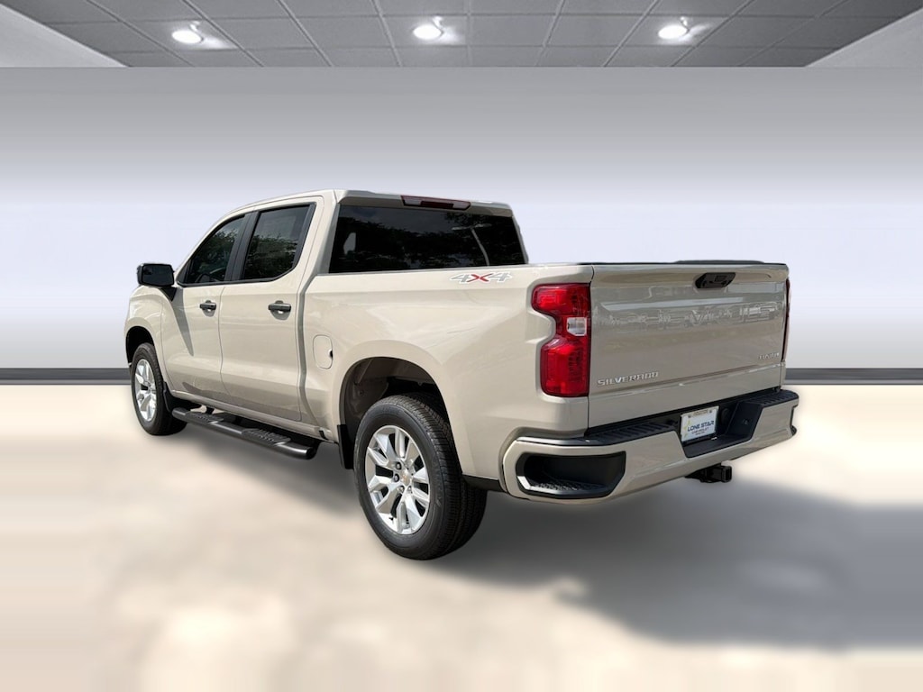 Used 2026 Chevrolet Silverado 1500 Custom Truck