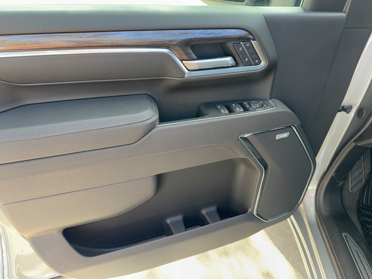 2026 Chevrolet Silverado 2500 HD LTZ - Photo 14