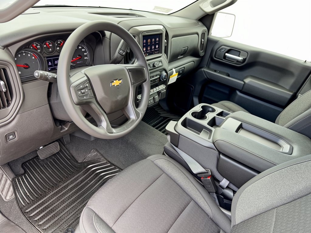 New 2026 Chevrolet Silverado 1500 Custom Truck