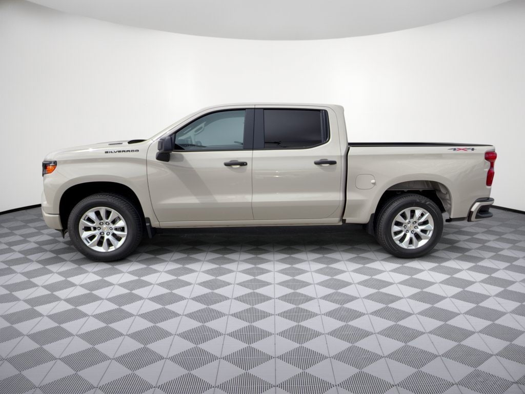 New 2026 Chevrolet Silverado 1500 Custom Truck