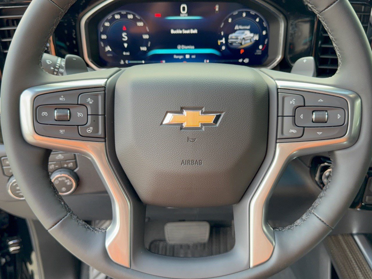 2026 Chevrolet Silverado 1500 LT - Photo 10