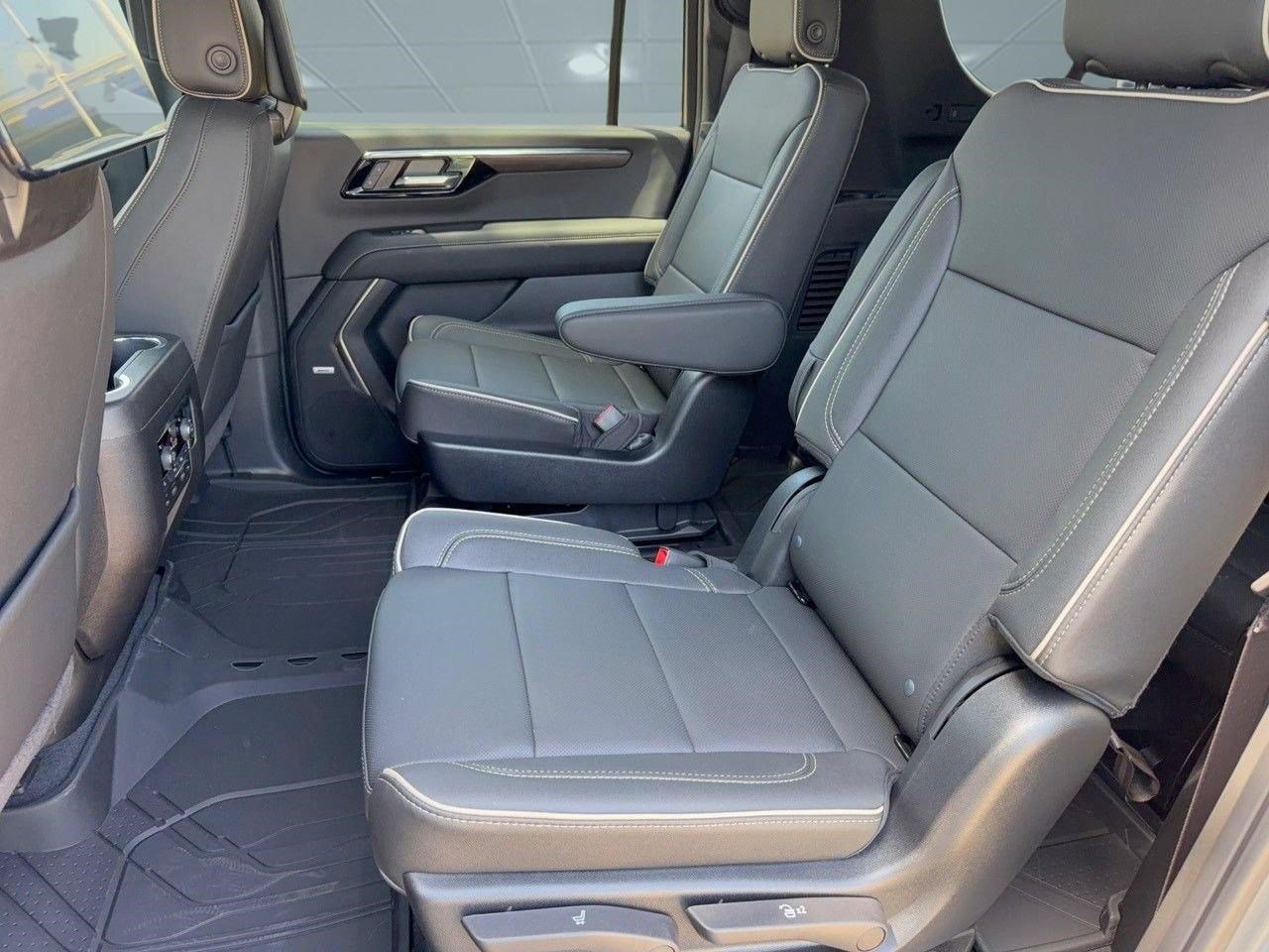 2026 Chevrolet Suburban Premier - Photo 26