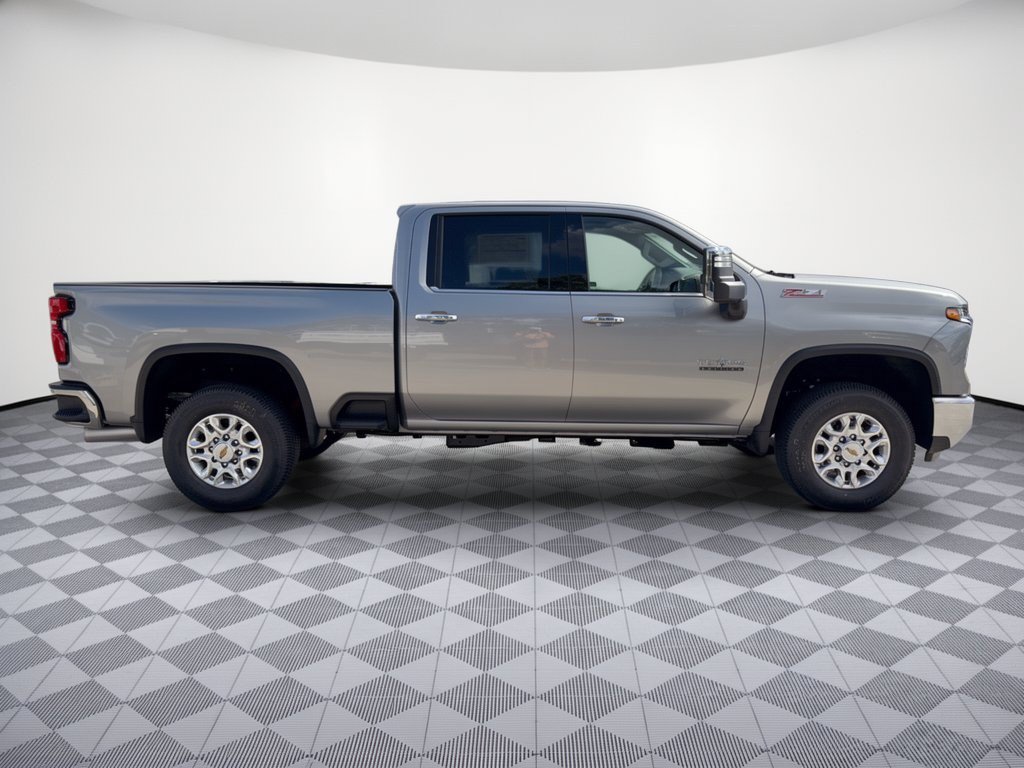 2026 Chevrolet Silverado 2500 HD LTZ - Photo 8