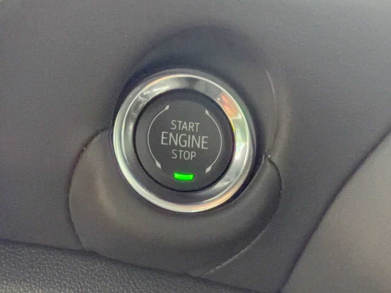 2027 Chevrolet Suburban LT - Photo 20