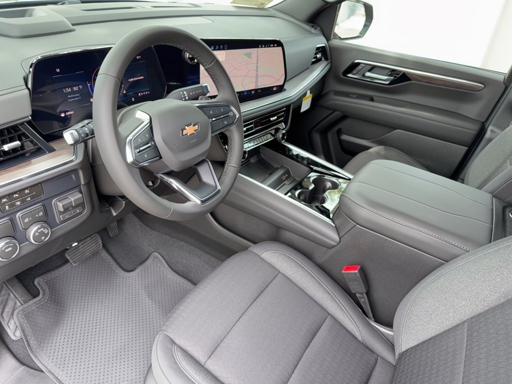 New 2026 Chevrolet Suburban LS SUV