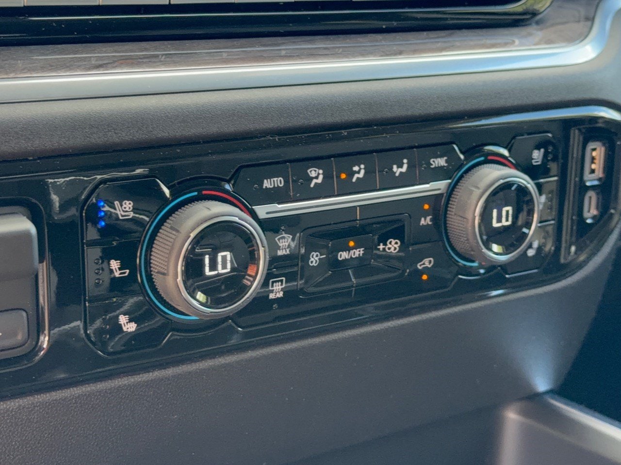 2026 Chevrolet Silverado 2500 HD LTZ - Photo 22