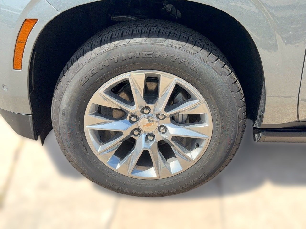 2026 Chevrolet Suburban Premier - Photo 13