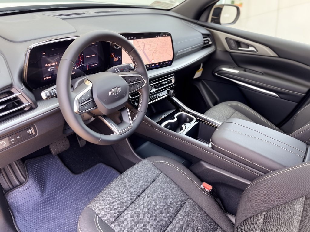 New 2027 Chevrolet Traverse LT SUV