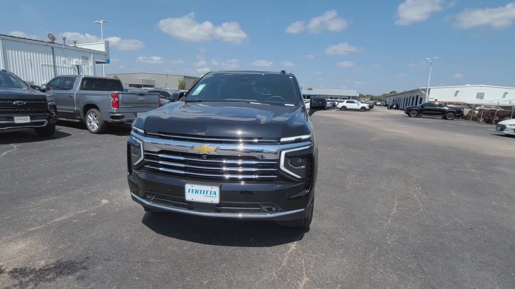 New 2026 Chevrolet Suburban LT SUV