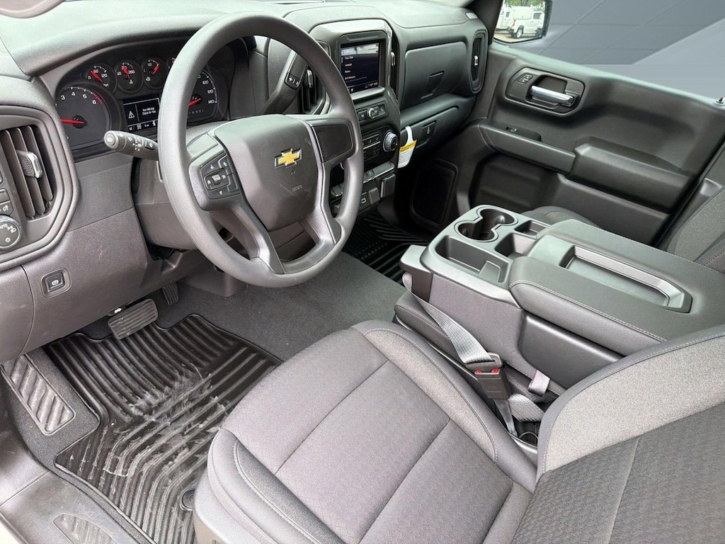 New 2026 Chevrolet Silverado 1500 Custom Truck