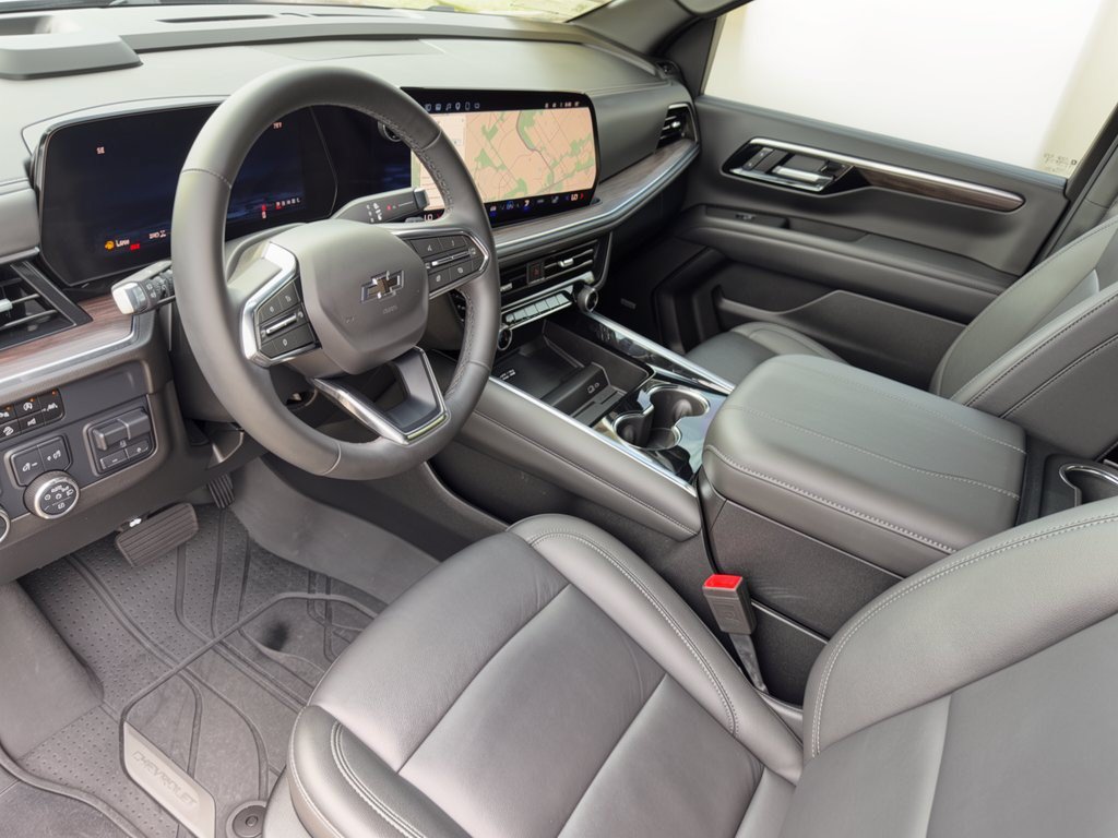 Used 2025 Chevrolet Suburban Z71 SUV