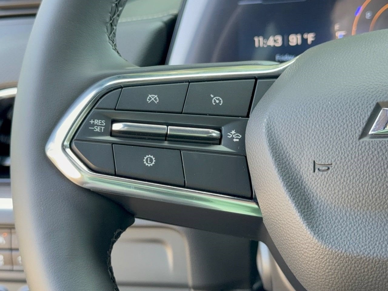 2026 Chevrolet Suburban Premier - Photo 18