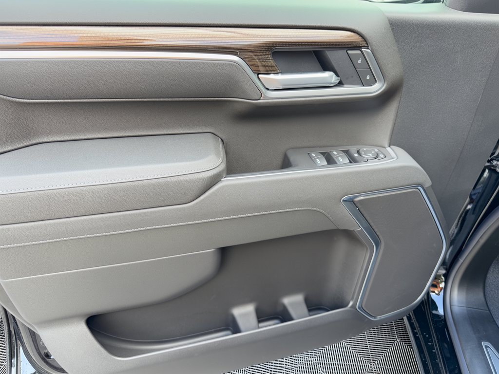 2026 Chevrolet Silverado 1500 LT - Photo 14