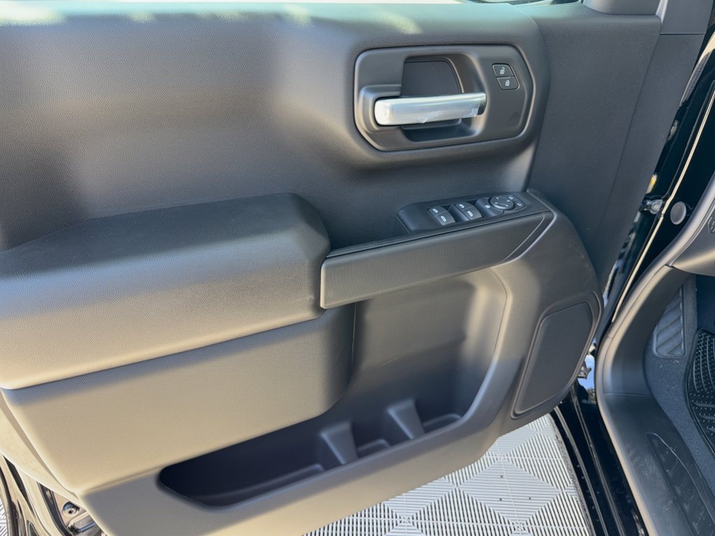 2026 Chevrolet Silverado 1500 Custom - Photo 14