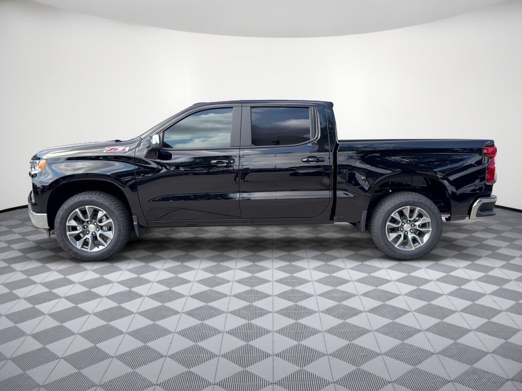 2026 Chevrolet Silverado 1500 LT - Photo 2