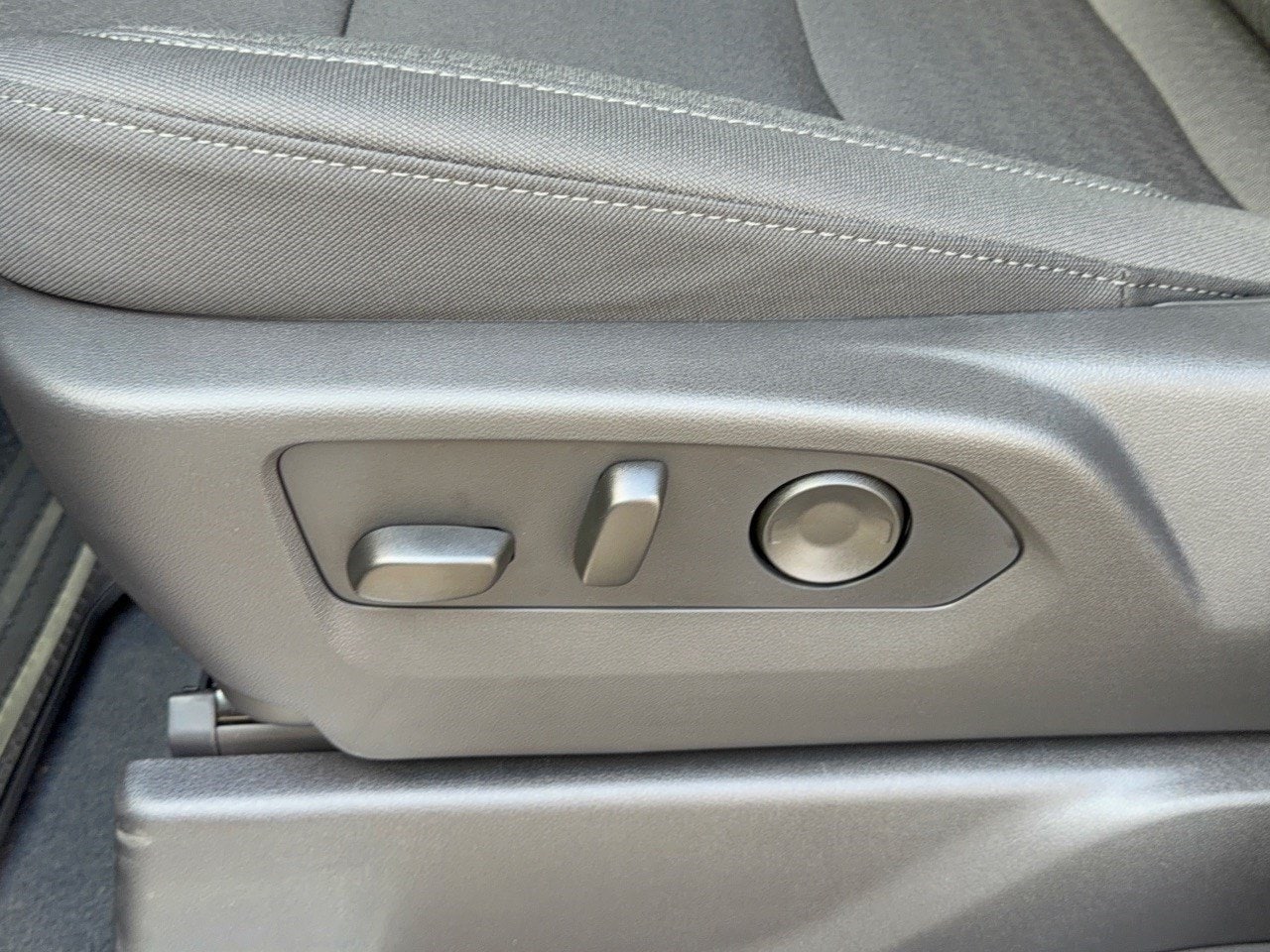 2026 Chevrolet Silverado 1500 LT - Photo 16