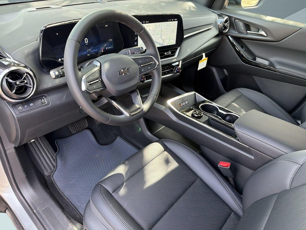 Used 2027 Chevrolet Equinox LT SUV