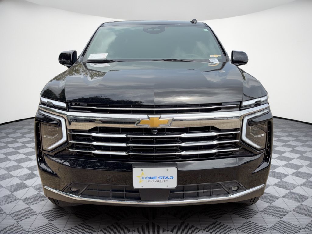 2027 Chevrolet Suburban LT - Photo 6